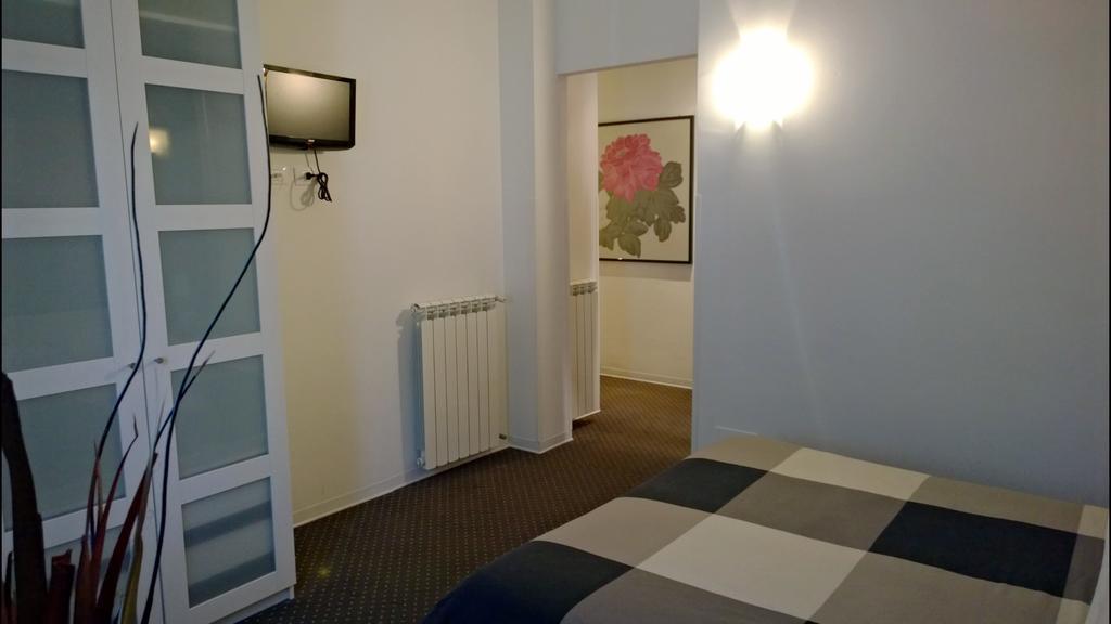 Almi Rooms Rom Eksteriør billede
