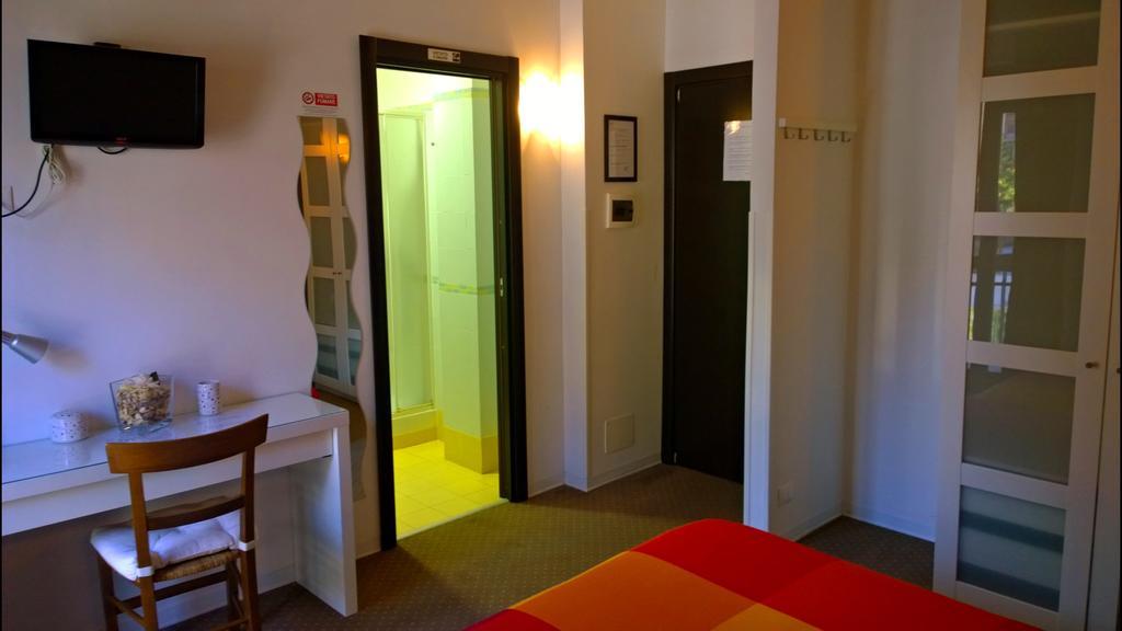 Almi Rooms Rom Eksteriør billede
