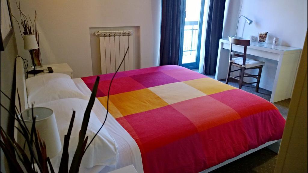 Almi Rooms Rom Eksteriør billede