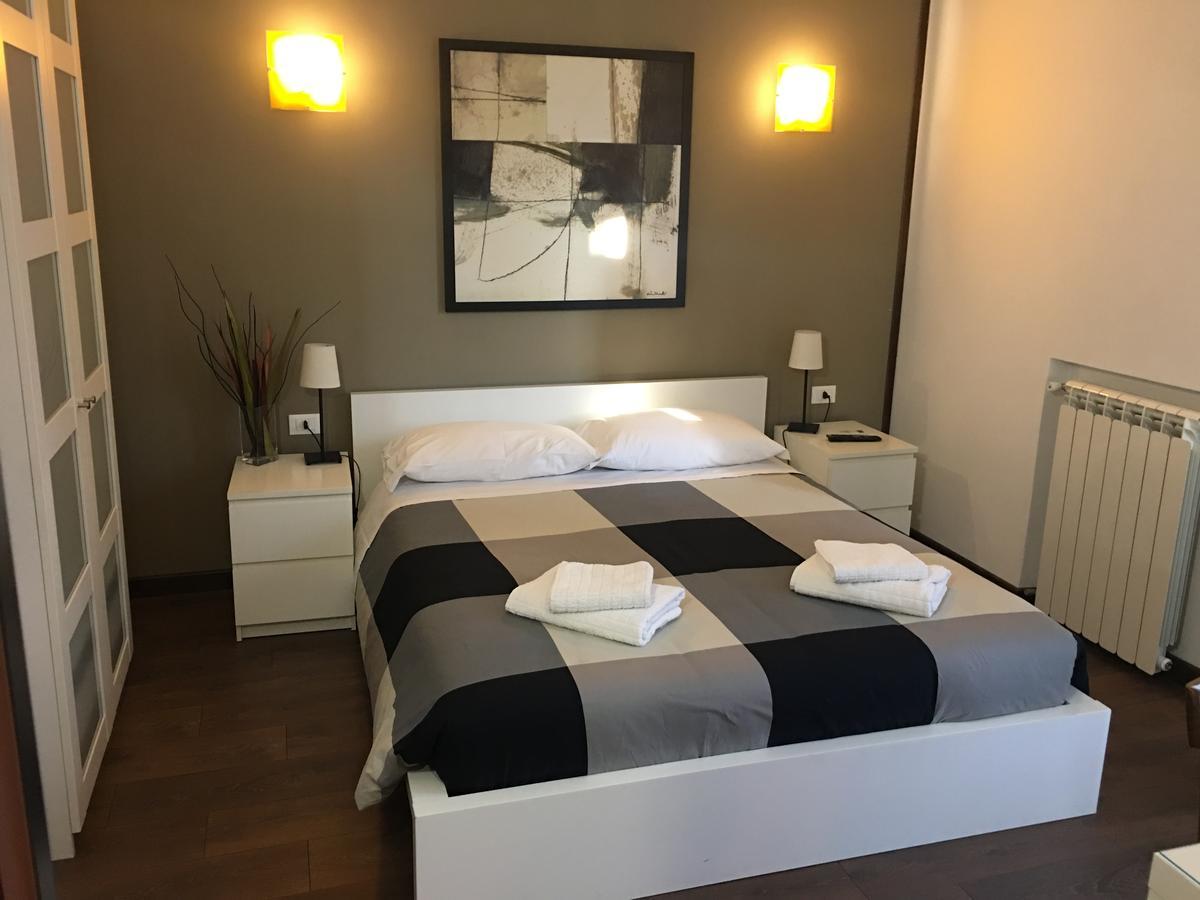 Almi Rooms Rom Eksteriør billede